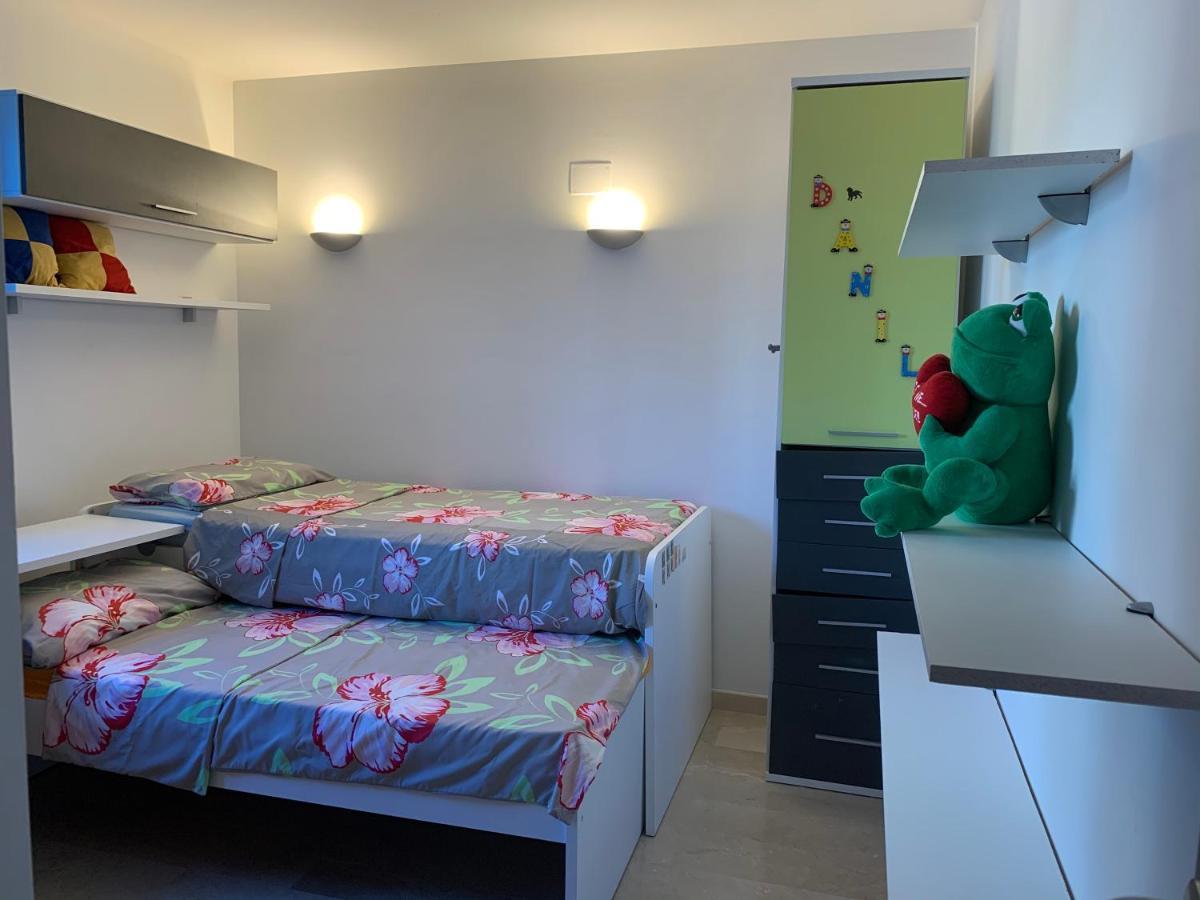 Apartamento Torrevieja 200M From Sea Punta Prima Alicante Exterior foto